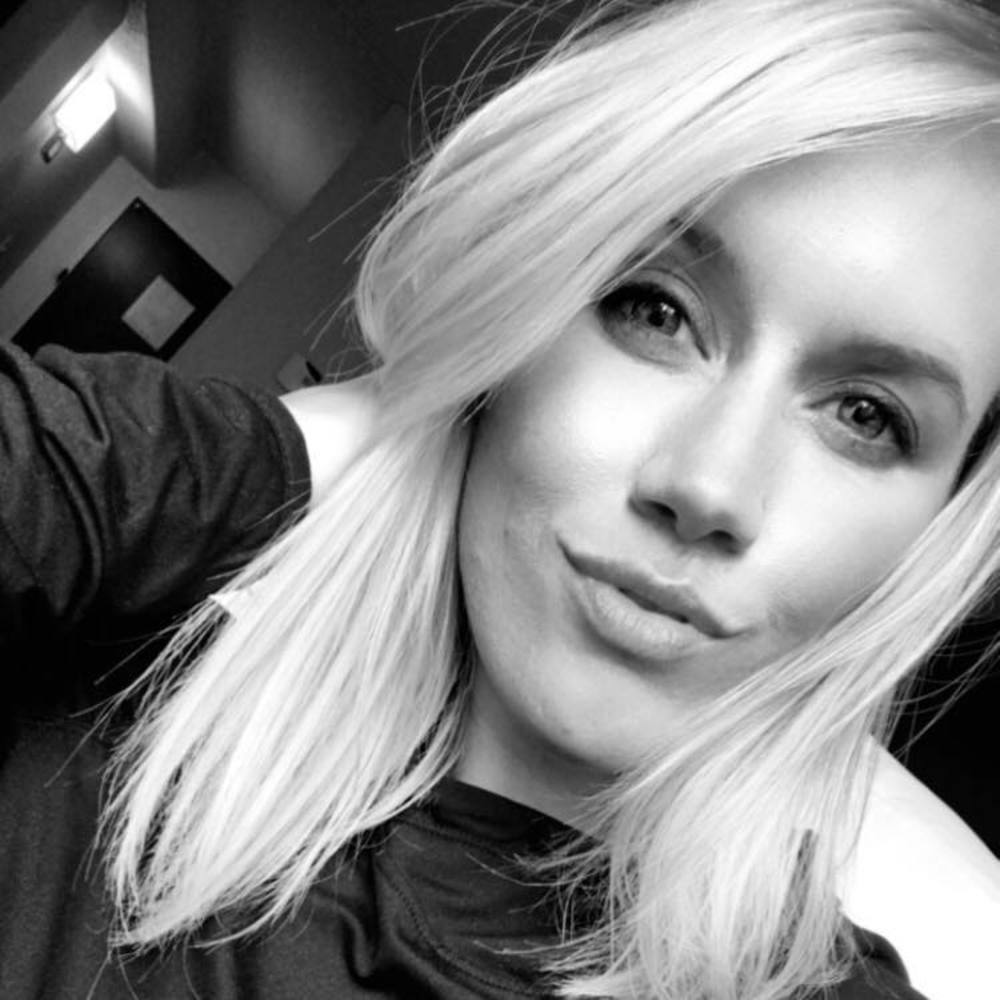 Meet your Posher, Sierra